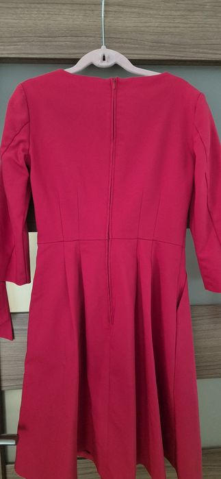 Czerwona sukoenka Orsay