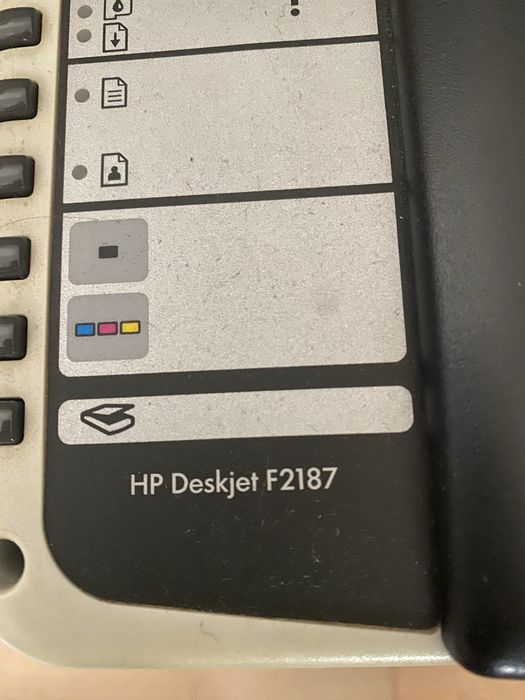 Impressora HP + 3 tinteiros