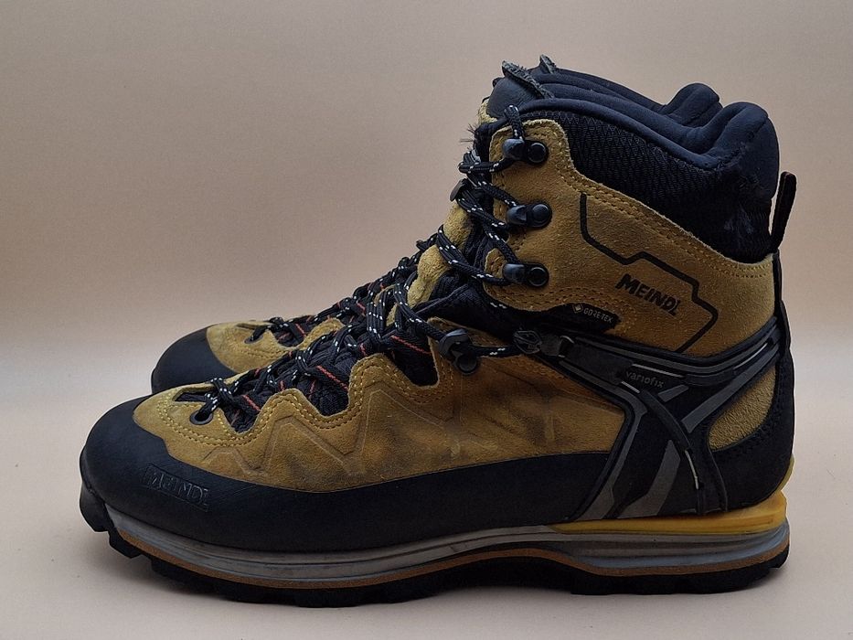 Трекінгові черевики Meindl Litepeak GTX Вживані 43р.