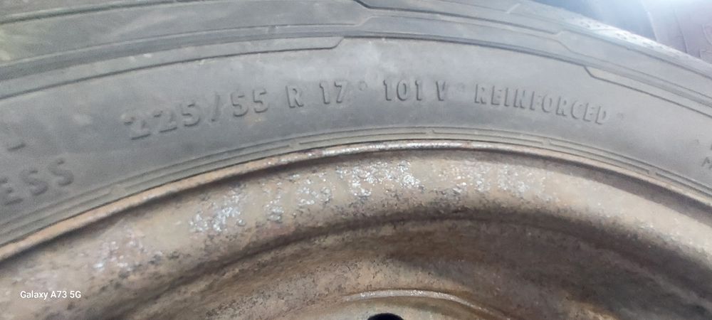 Докатка або запаска на Мерседес