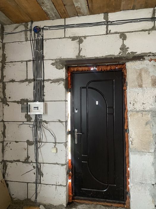 Терміново продам новий будинок в смт.Брусилів 70 км.,м.Киів