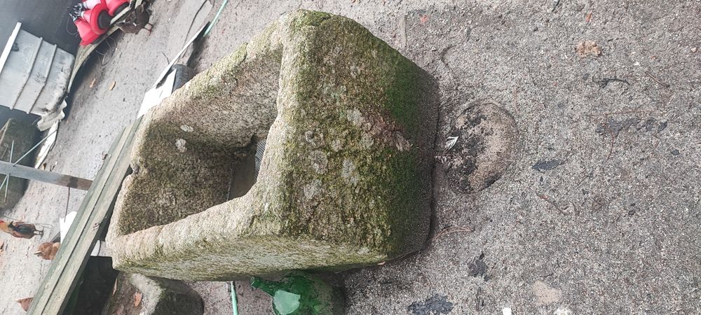 Pias 10 pedra antigas