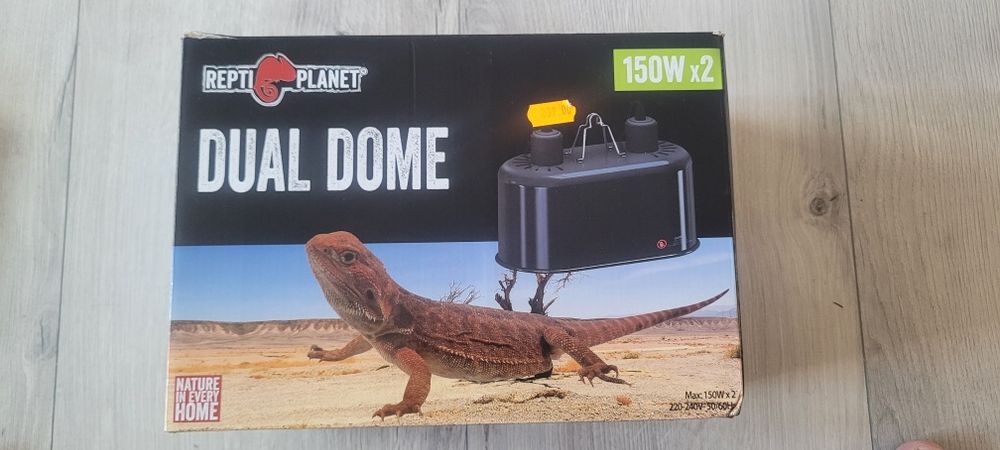 Lampa do terarium.
