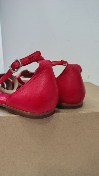 Lloyd skórzane sandały rozmiar 38