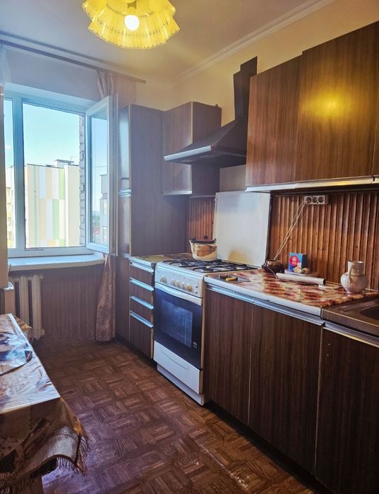 Продаж 3 кім квартири по вул. Патона