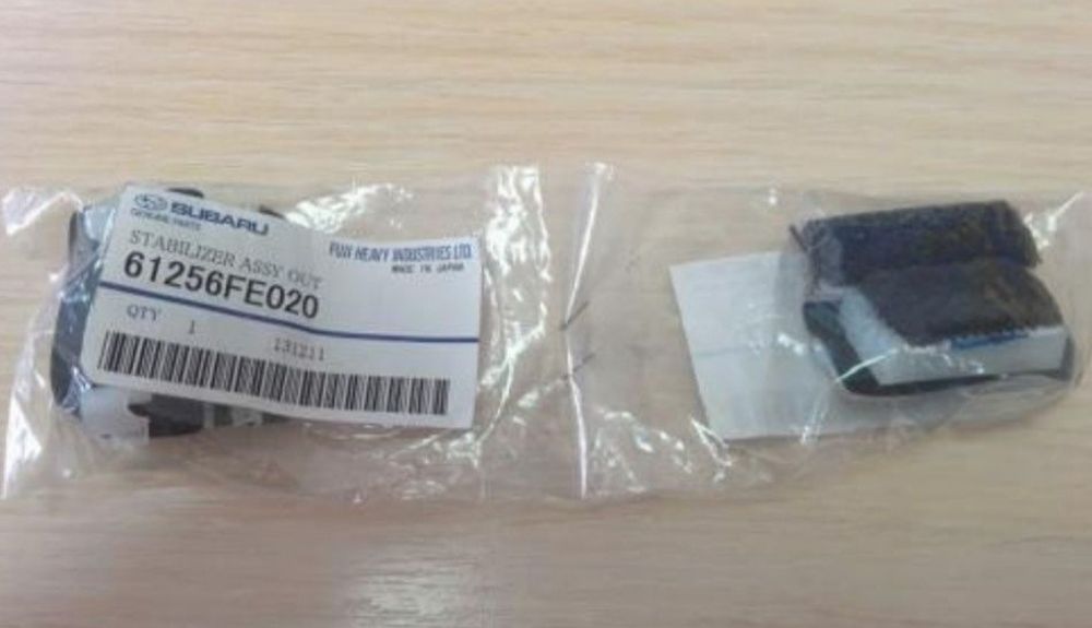 Subaru 61256FE020 Упор стекла бокового, наружный