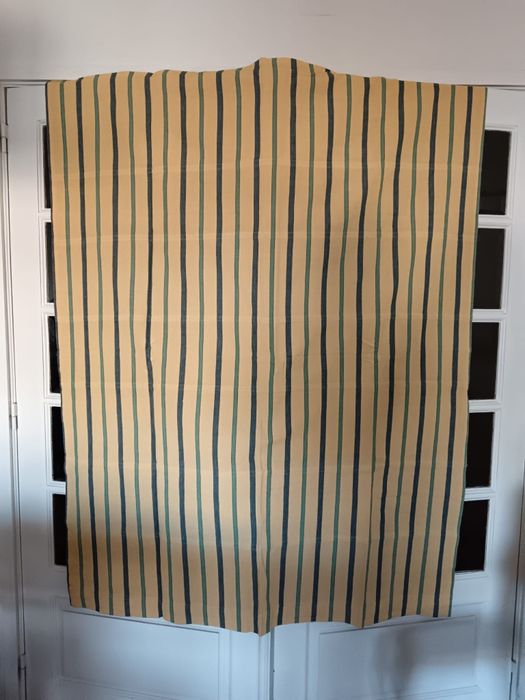 2 cortinas venezianas, da casa Moura