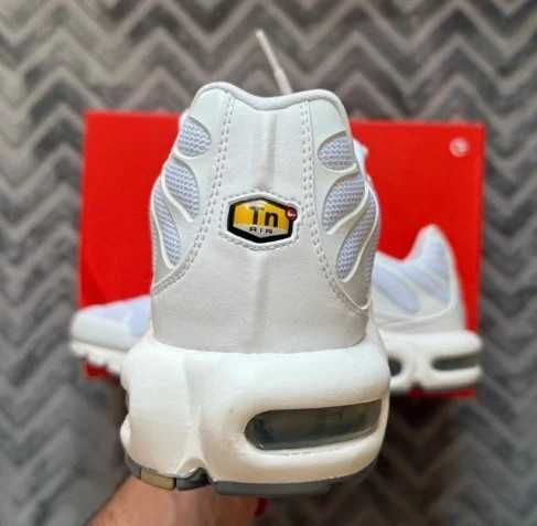 Air Max TN Plus White R.44