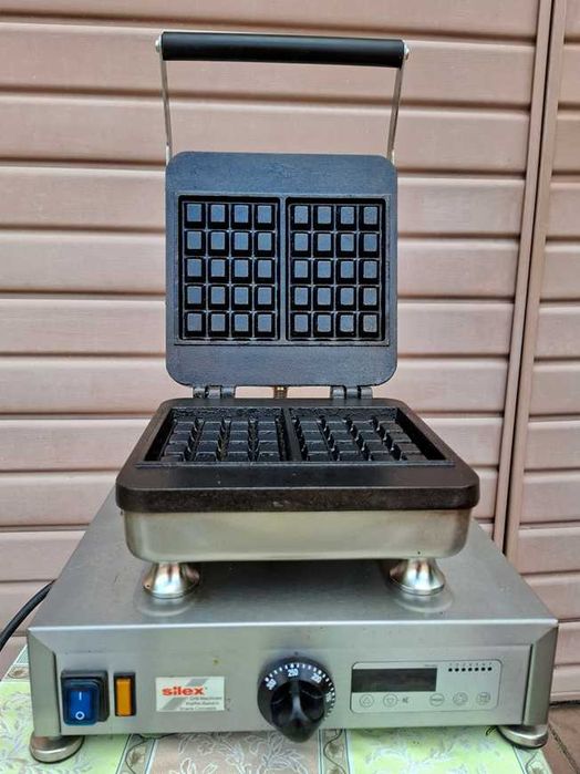 Komplet wyposażenia gastro: Silex, Hendi, Diamond + figury reklamowe 195 cm