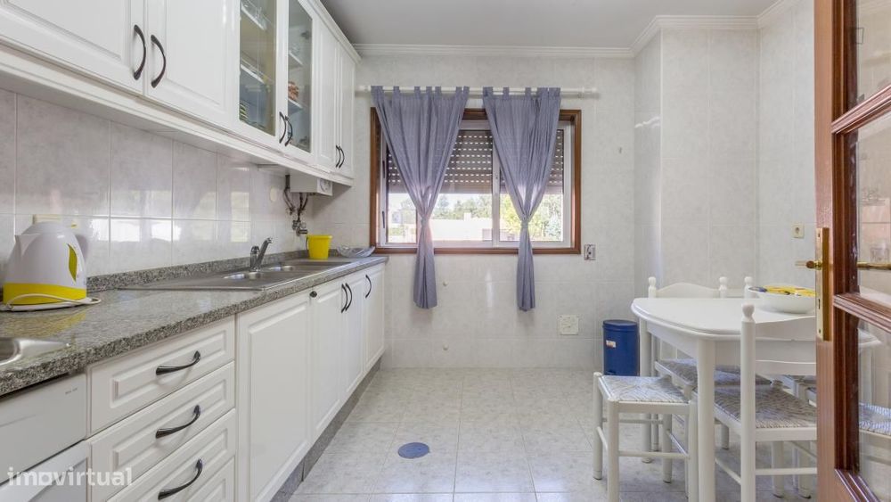 Apartamento com 2 quartos - localizado em Madalena Porto