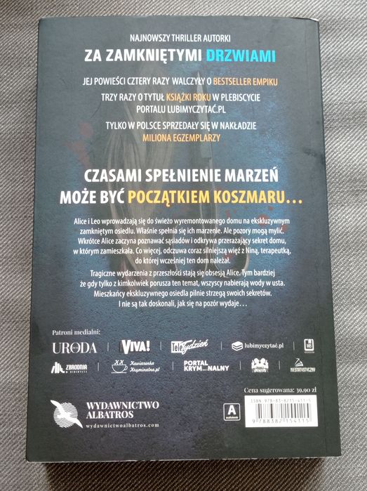 Książka B.A. Paris TERAPEUTKA w idealnym stanie