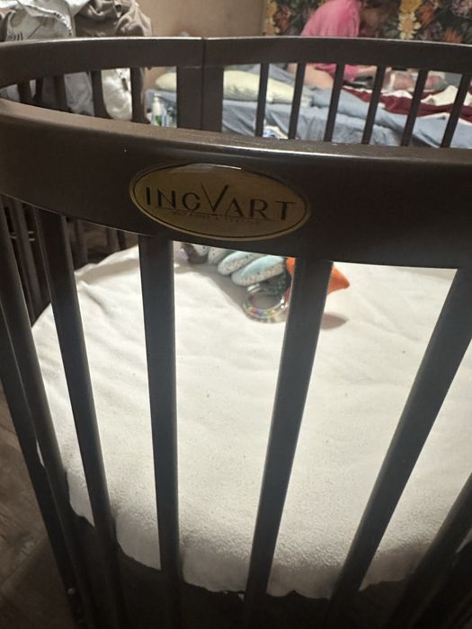 Кроватка для младенцев