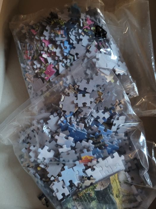 Puzzle trefl 1000 +1000