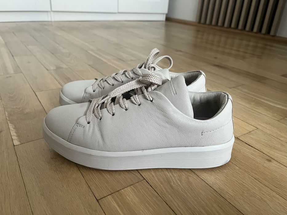 Buty skórzane Gino Rossi