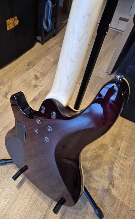 Gitara basowa Schecter Omen Extreme 4 VSB