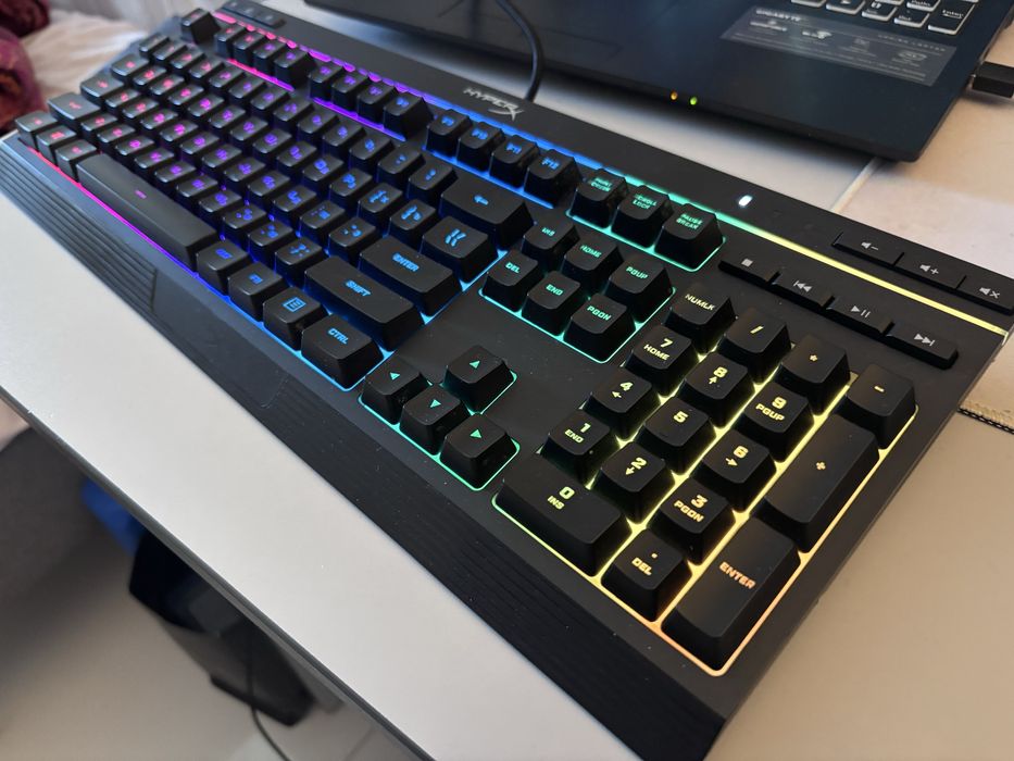 игровая клавиатура hyperx alloy core rgb