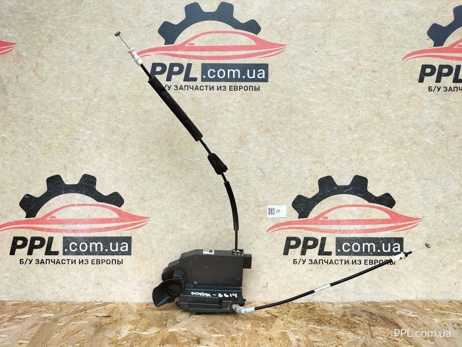 Peugeot 308 II 2013-2021 замок двери передней правой 7 pin 9810309380