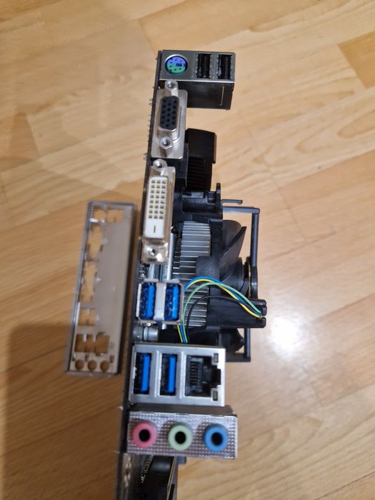 Intel i5-7500 3.8Ghz/ Материнка/охлад Комплект с1151 для ПК