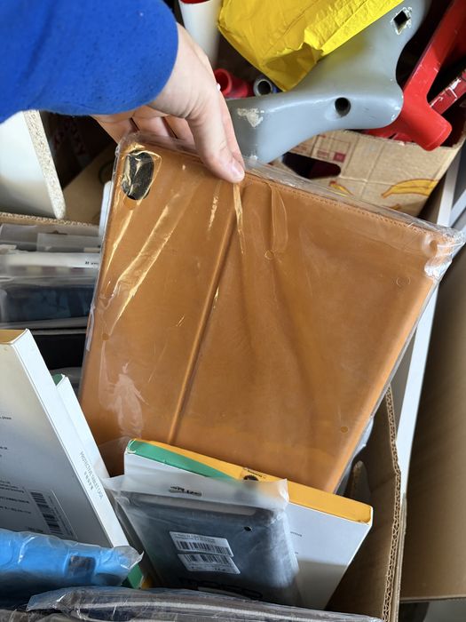 Cały karton mix etui na tablety ipady