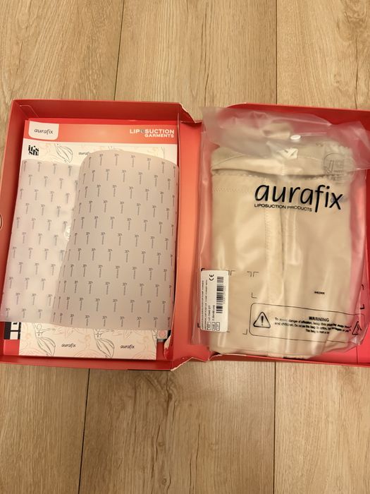 Компресійний боді Aurafix після ліпосакції, операції