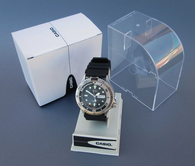 CASIO MD-708 Relógio de Mergulho em AÇO INOX - NOVO Stock Antigo 1989