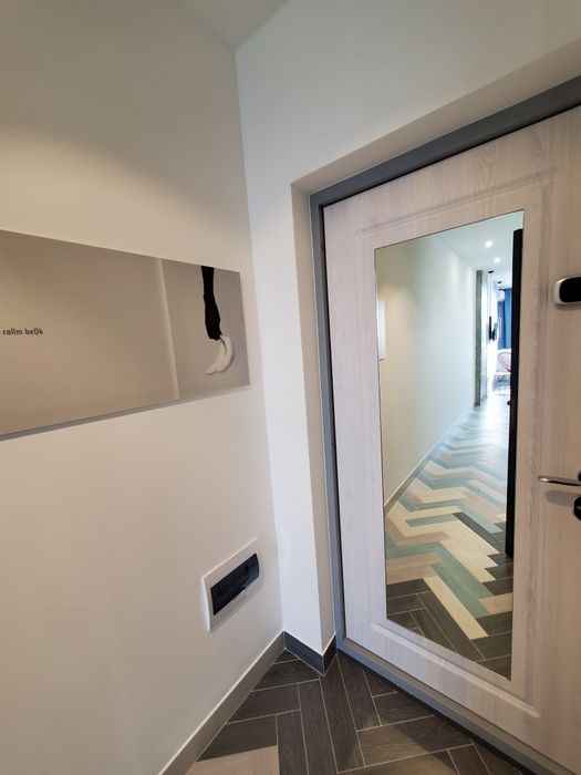 Видовая квартира с ДИЗАЙНЕРСКИМ РЕМОНТОМ. Караваевы дачи.: 15 000 грн ...