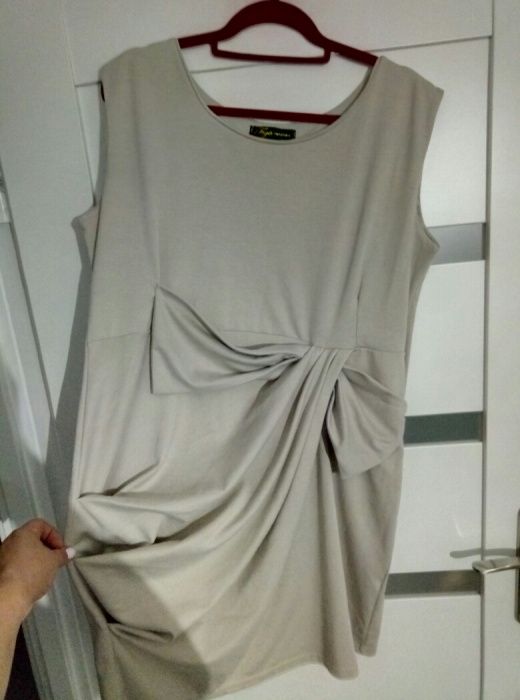 Sukienka r 44 dzianinowa