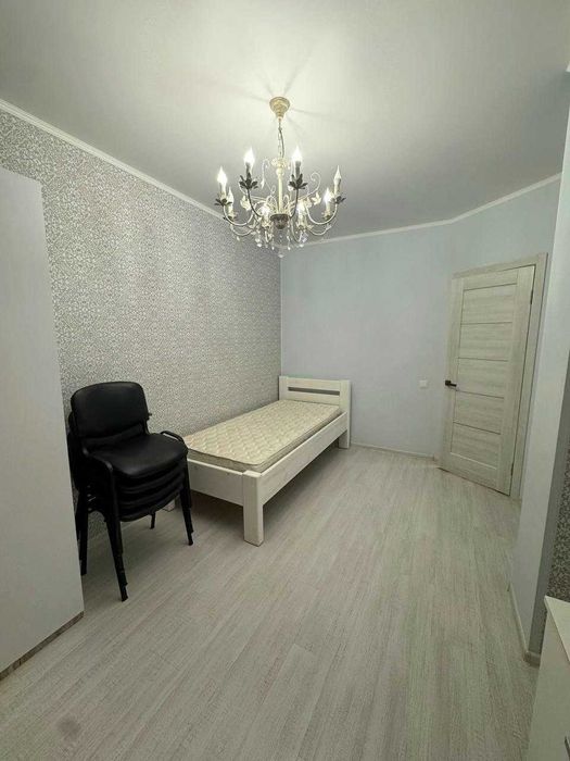 Продам 2 комн.квартиру с ремонтом в новом ЖК на Сахарова. Программы