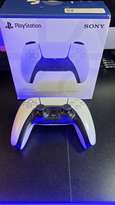 Comando PS5 DualSense branco com caixa e manual