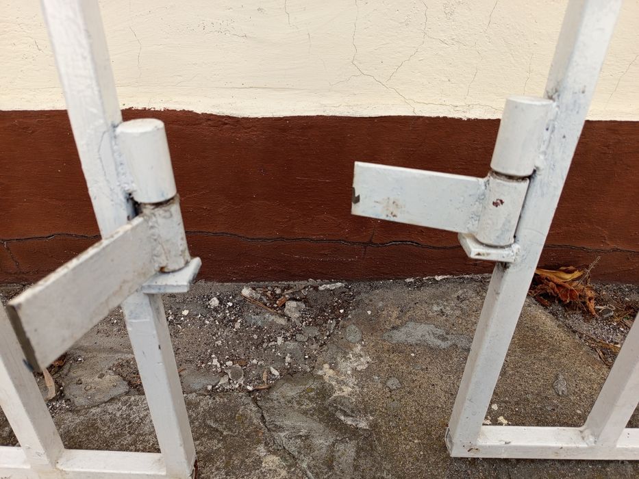 Krata stalowa na okno, okienna