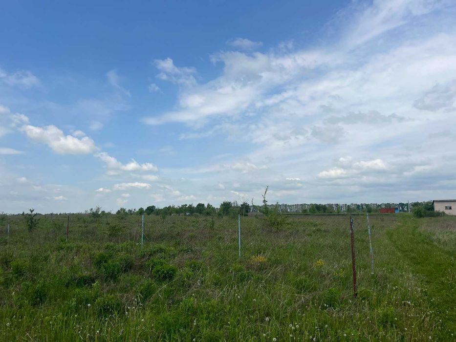 Продається земельна ділянка в Агрономічному