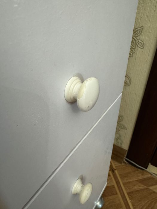 Продам зеркало с лампочками