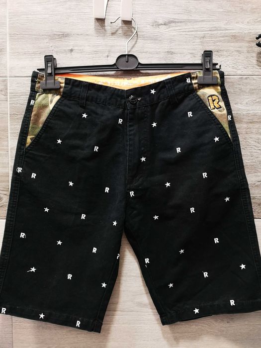 Remedy 13- sliczne spodenki - s