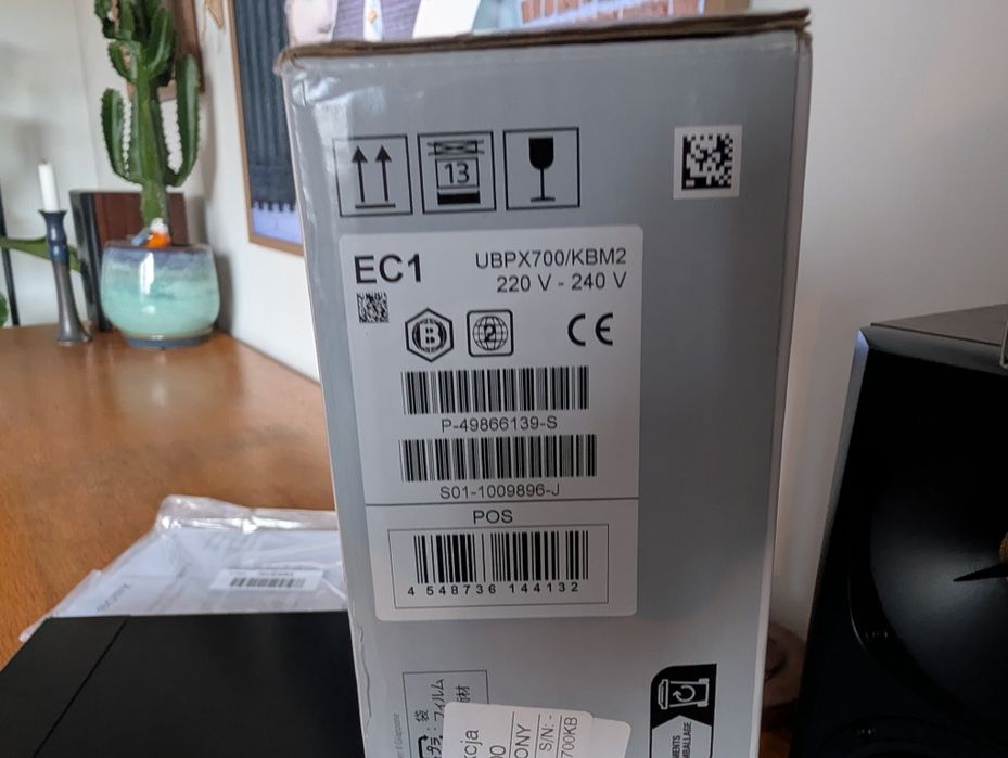 Odtwarzacz Blu-ray Sony UBPX-700/K, gwarancja