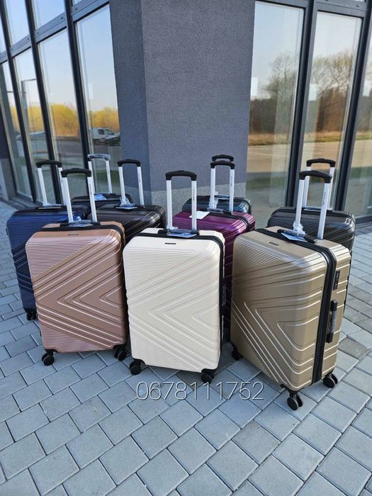 100% полікарбонат WINGS B030 Польща валізи чемоданы ручна поклажа