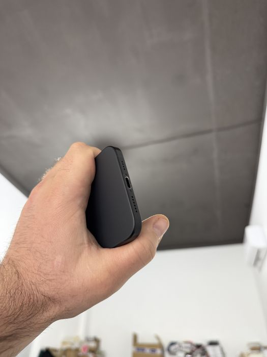 Apple iphone 15+ 128 gb 92% айфон 15 плюс чорний