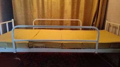 Медичне ліжко для лежачих хворих, Ліжко для лікарень