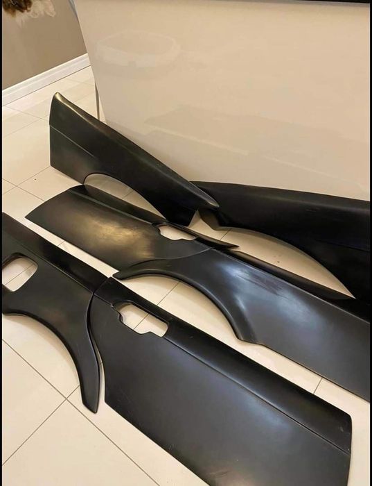 BMW E 36 -felony 6szt Sedan