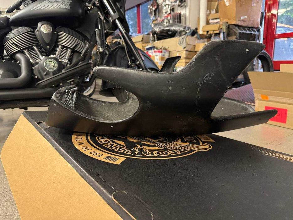 Нижній спойлер від BMW R Nine T