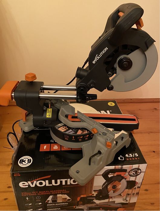 Торцовка/Пила торцювальна з протяжкою Evolution 1500W 210mm Нові
