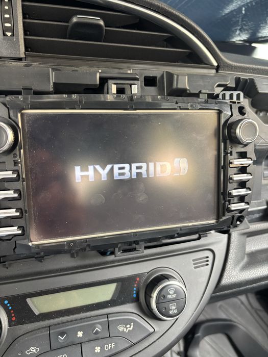 Auto radio toyota Yaris 04/2018