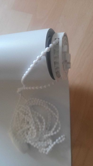 Estore de rolo branco blackout