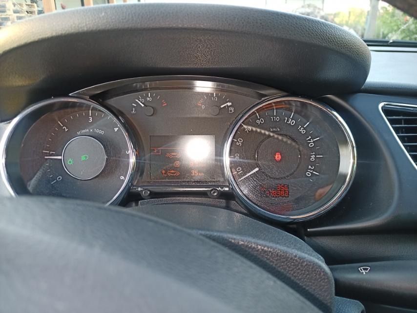 Продам Пежо 3008