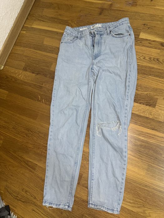 Джинси MOM Bershka, розмір М