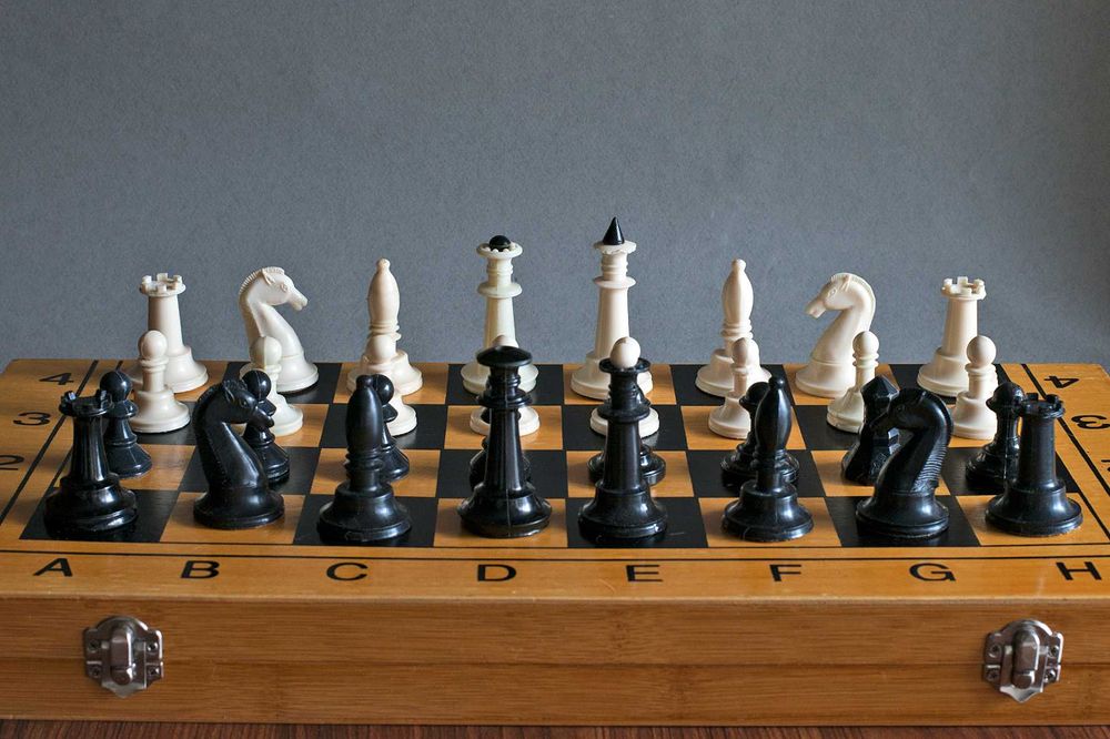 Продаю шахматы советских времен.