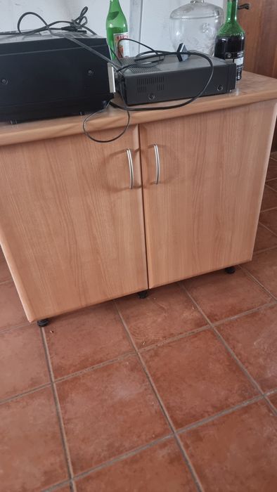 Armários  de Sala e cozinha