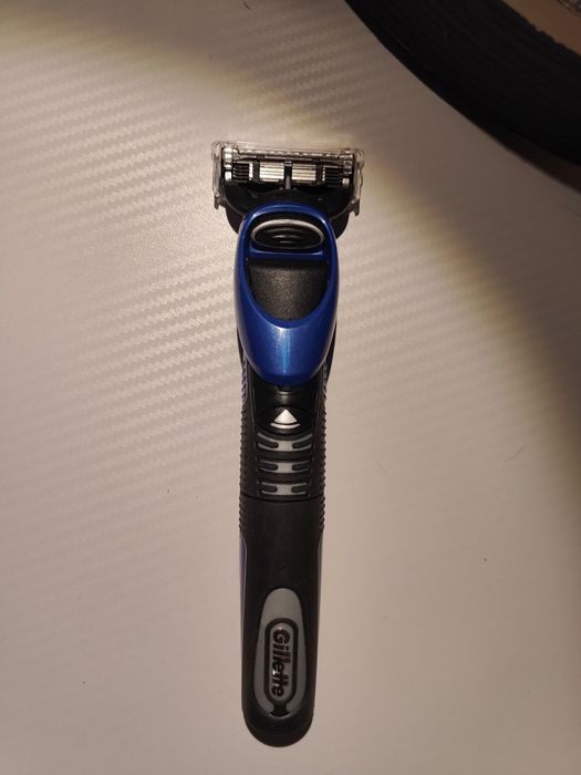 Elektryczna maszyna Gillette nowa