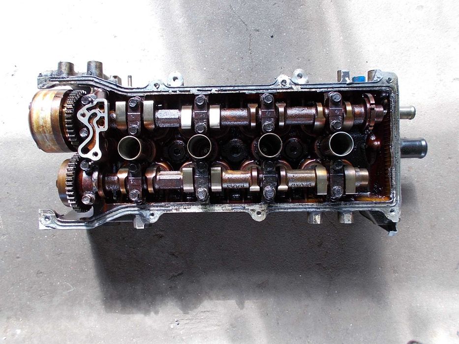 Głowica kompletna CR14  Nissan Note E11   1.4
