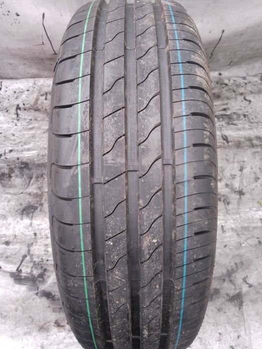 Goodyear EfficientGrip Compact 2 185/65 R15 88T 2024