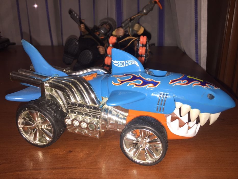 Машинки игрушка Hot Wheels
